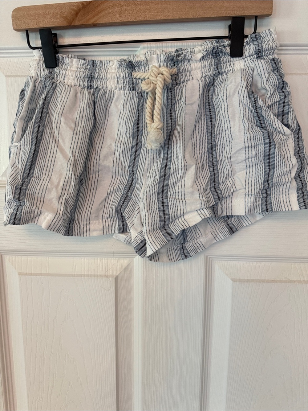 Ocean Drive White & Blue Striped Drawstring Shorts